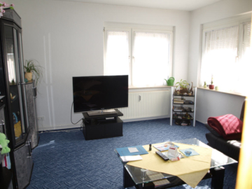 (Verkauft!) Angenehme Wohnlage in Hattenheim: Freistehendes Haus mit kl. Garten - Bild3