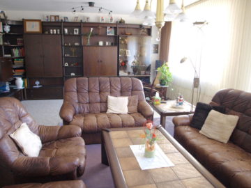 NATUR PUR: Mitten in Taunusstein, Haus mit ELW + Natur-Garten - Bild4