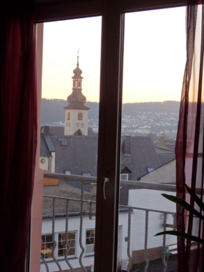 Viel Platz in charmantem Haus mit Einliegerwohnung - Bild2