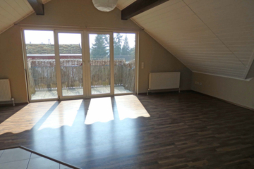 Modernes Penthouse mit Süd-Balkon und Einzelgarage - Bild2