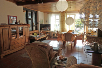 Großes ruhig gelegenes Haus mit ELW in Oestrich - Bild4