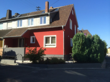 Sanierte 2 1/2 Zimmer-Wohnung mit kleinem Süd-Balkon - Bild2