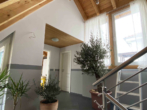 Erstklassig saniertes Haus mit sonnigem Grundstück und Weinbergsblick - Bild11