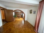 Haus mit vielen Möglichkeiten und Außensitzplatz - Bild5