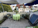 Pfiffige Dachgeschoss-Wohnung mit sonniger Dachterrasse und Garage in ruhiger 1-A-Lage - Bild2