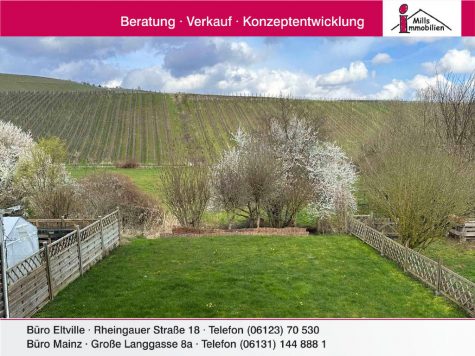 Niveauvolles großes Einfamilienhaus mit tollem Weinbergblick und Garten, 65343 Eltville am Rhein, Doppelhaushälfte