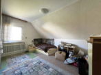 Hübsches Einfamilienhaus mit traumhaftem, weiter bebaubarem Grundstück - Bild7