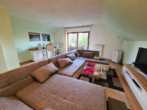Charmantes Zweifamilienhaus mit Einliegerwohnung, Terrasse und Garten - Bild8