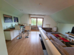 Charmantes Zweifamilienhaus mit Einliegerwohnung, Terrasse und Garten - Bild9