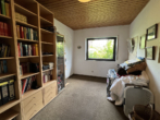 Gensingen: Freistehender massiv gebauter Bungalow mit großem Grundstück in schöner Wohnlage - Bild10