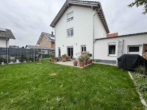 **2 Häuser zum Preis von Einem + schöner Garten** in ruhiger Lage von Grolsheim - Bild2