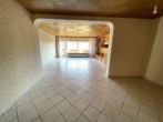 Großes 1-2 Familienhaus mit Balkon und tollem Fernblick - Bild7