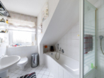 Schicke, helle Dachgeschoss-Wohnung mit großer Loggia in Bodenheim - Bild5