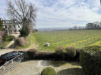 1-A Lage in Johannisberg: Freistehendes Haus mit traumhaftem Rheinblick und großem Garten - Bild11