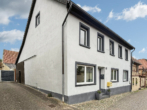 Außergewöhnliches 1-2 Familienhaus mit uneinsehbarem Innenhof und Scheune - Bild12