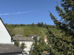 Attraktives freistehendes Einfamilienhaus teilweise mit Blick und schönen Terrassen - Bild6