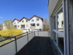 Super schicke, neuwertige Eigentumswohnung mit großem Balkon und Aufzug - Bild2