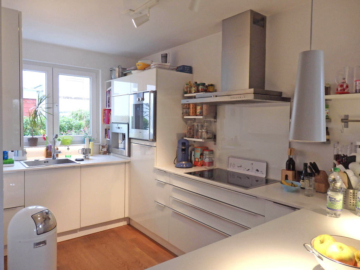 Großzügiges und hochwertiges Einfamilienhaus in Toplage! - Bild2