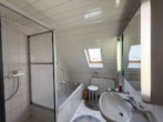 Charmantes Einfamilienhaus + weitere Wohnung im Nebengebäude mit sonnigem Garten, großem Hof und Garage - Bild13
