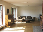 Freistehendes Architektenhaus (massiv gebaut) mit Rheinblick und großem Garten - Bild5