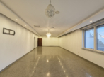 Top Gewerbeimmobilie mit großer Halle, Bürofläche + Betriebsleiterwohnung - Bild14