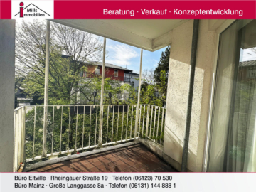 Wiesbaden Nähe Kurpark: Charmante 2 ZKB mit Aufzug und Balkon in zentraler und ruhiger Lage, 65189 Wiesbaden, Wohnung