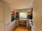 Schöne Doppelhaushälfte mit Terrasse und großem Garten in 1-A Wohnlage - Bild7